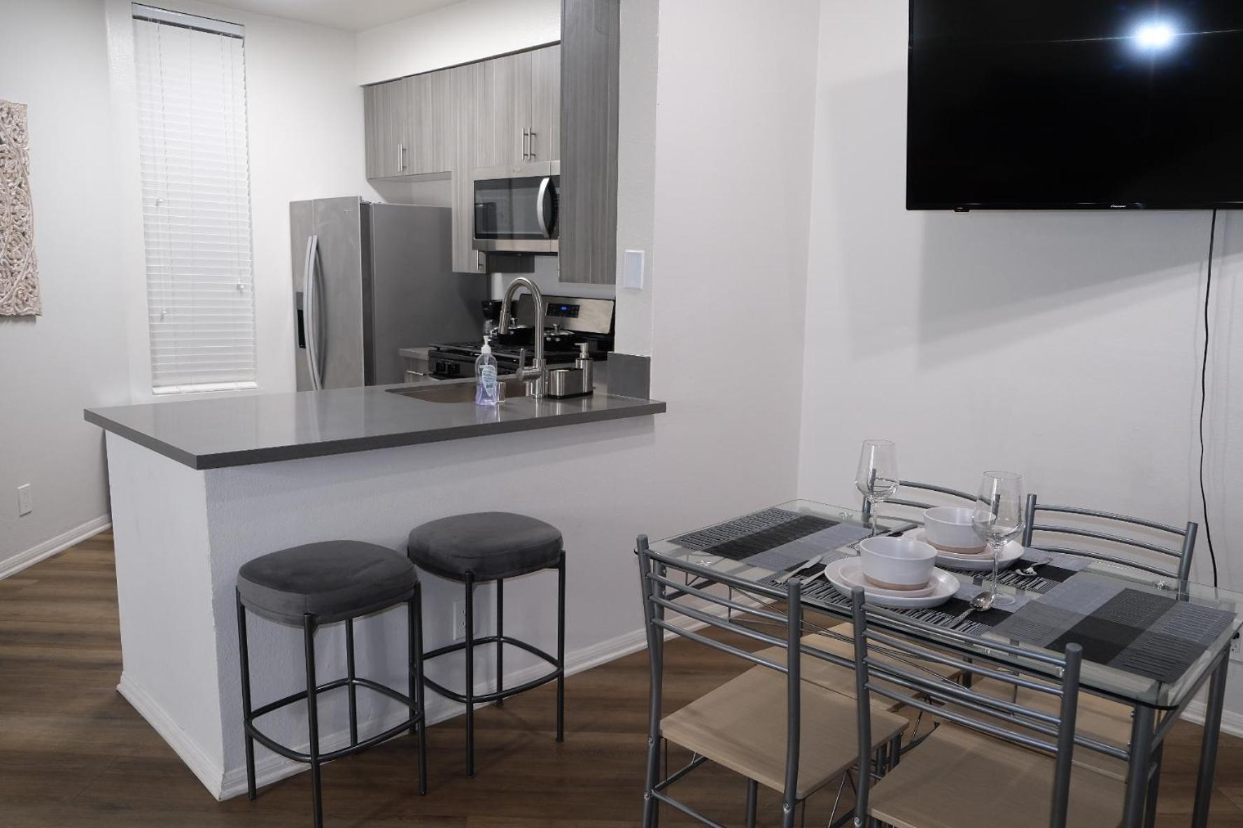 Exclusive In Mdr-venice With Pool, Gym & Hottub Appartamento *